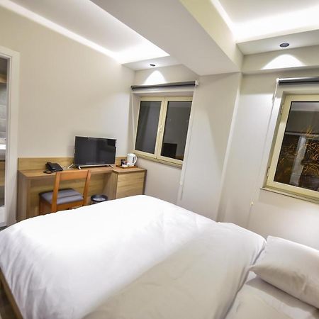 Baron Boutique Hotel Erywań Zewnętrze zdjęcie
